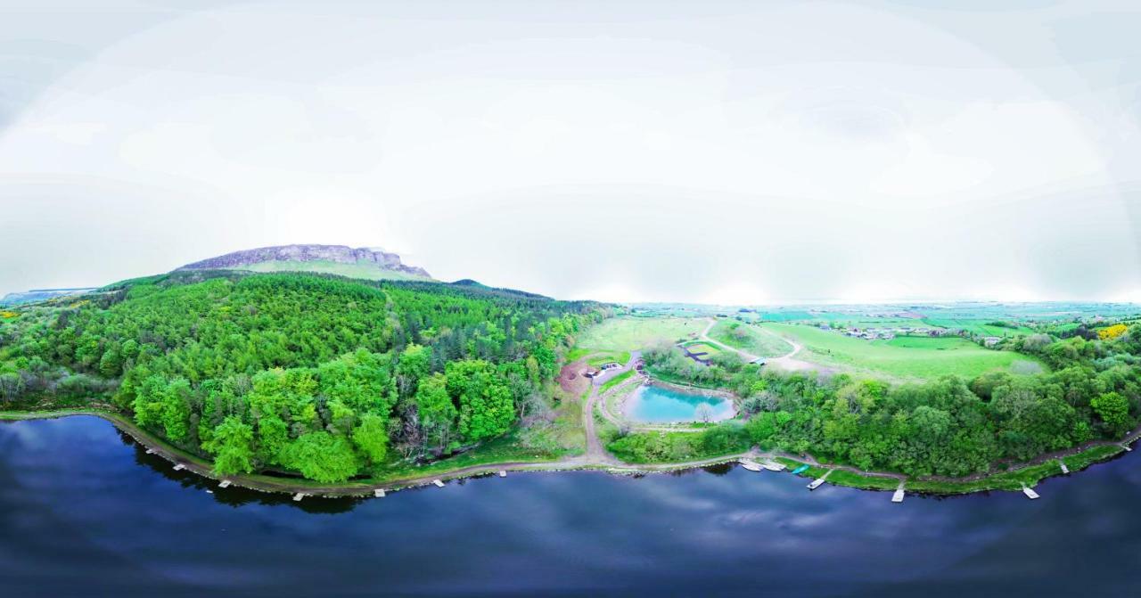 Waterfall Caves Turn-Around-Houses Villa Limavady Esterno foto